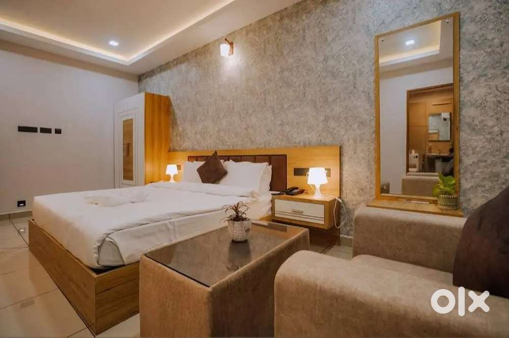 Reception and housekeeping staff required