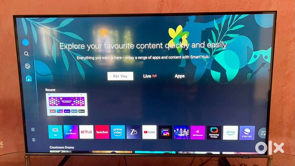 Samsung 4K Ultra HD QLED Smart TV - 43” - under manufacturer warranty