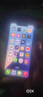 Xs max only frunt camra off hai and back crack voh me sahi karva dunga