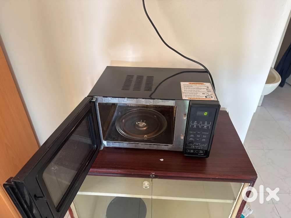 Microwave to sale LG