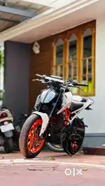 Bs4 2019 model duke 390 for sale