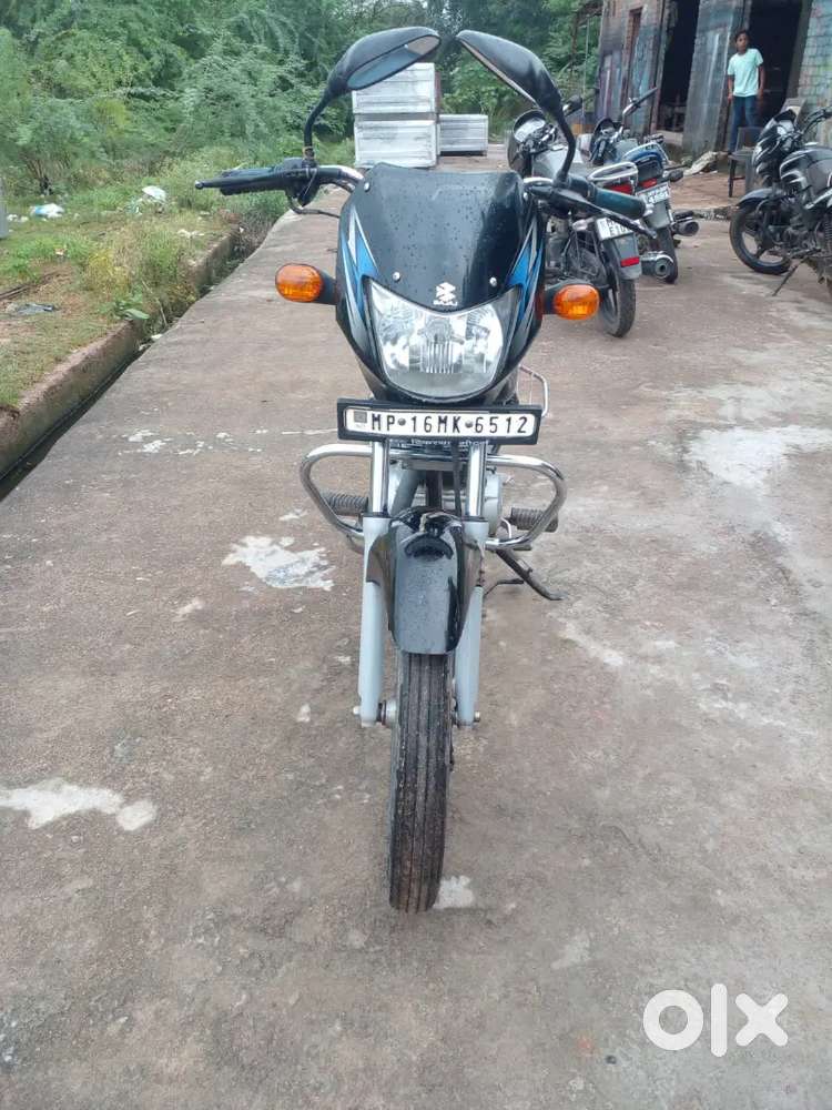 BAJAJ C100