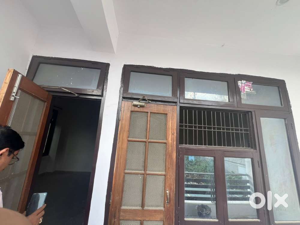 Its on prime location in front of highcourt surender nagar