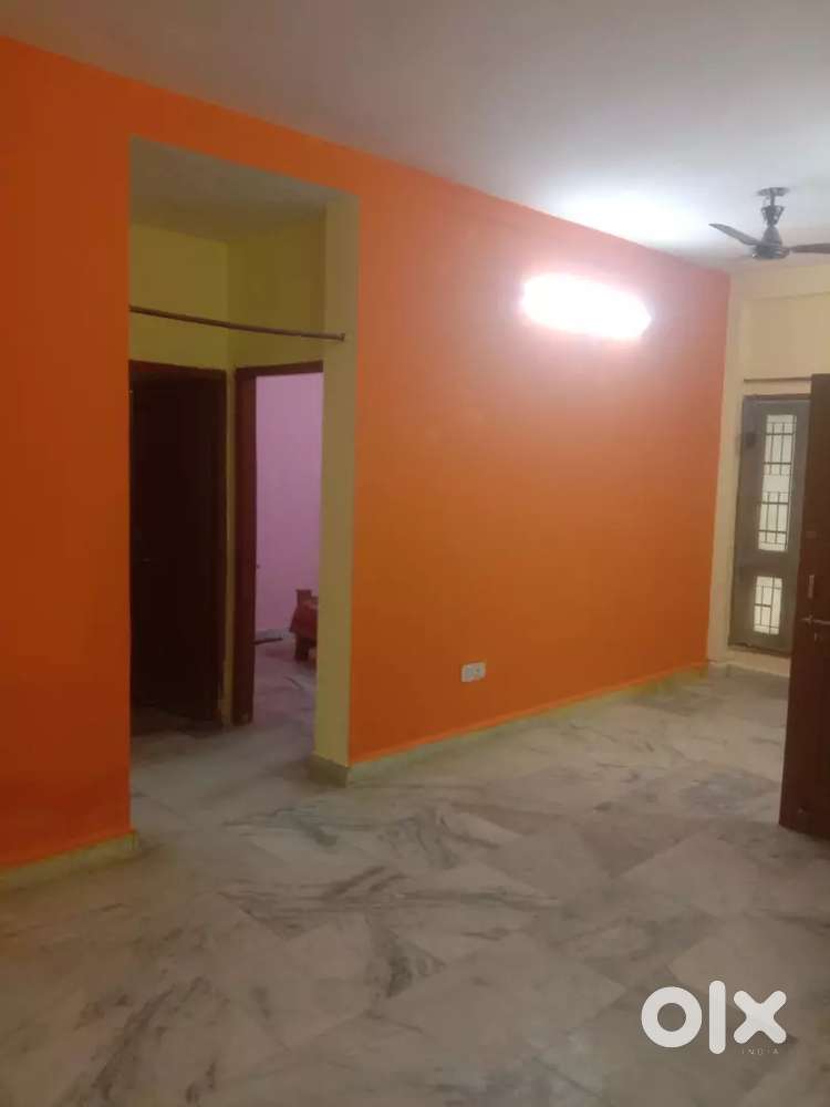 2bhk independent flat in E2 arera colony near MP Nagar