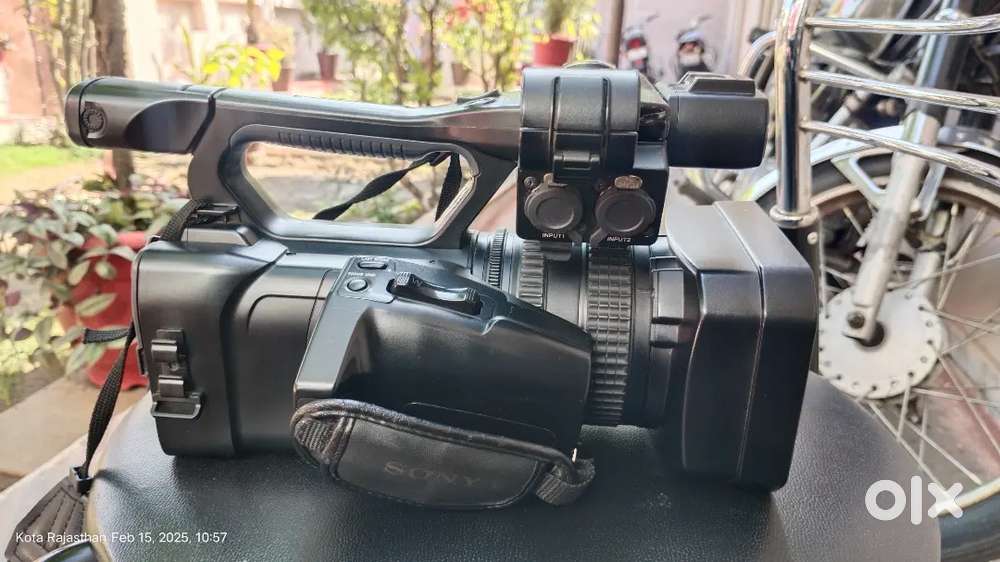 Nx100 900 ghante Chala hua Do camera hai esme 1200 bi hai
