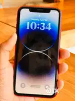 Selling iphone xr