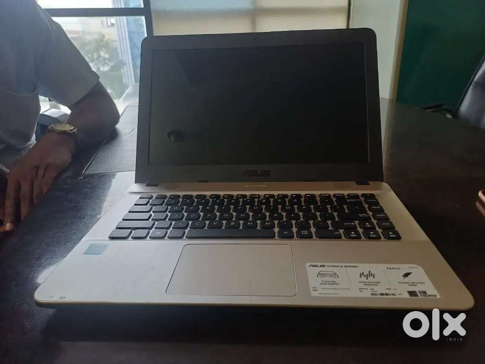 Asus Laptop sale Rs.15000/-