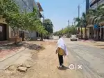 Gda ka shatabdipuram me 60 feet road par