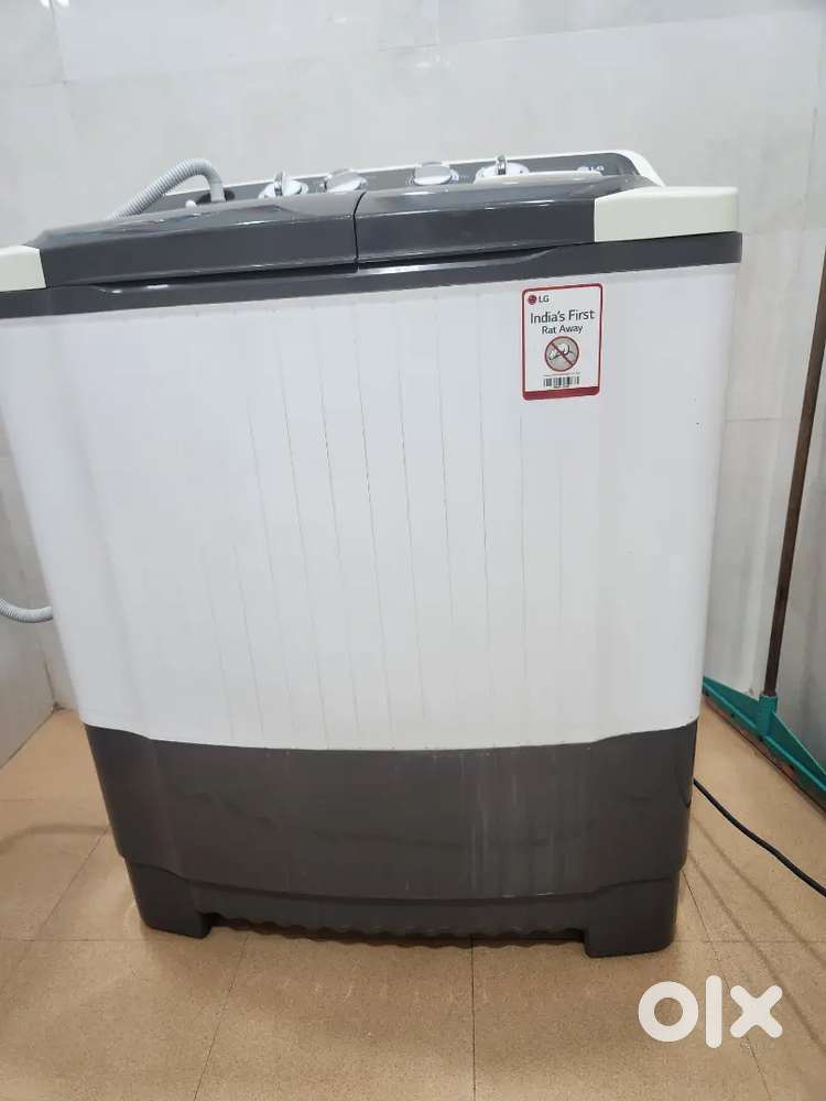 LG 6.5kg Semi Automatic Washing machine P7550R3FA