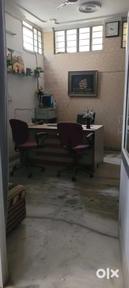 1200sqft basement with one cabin and workstations