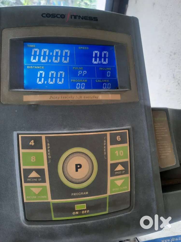 THREADMILL fully motorised and Auto Incline decline BRAND COSCO 4000C