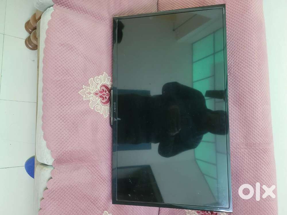 Sony 32 inch smart tv for sale with amazon stick