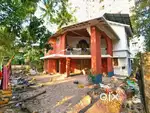7.5 Cent plot :4Bhk independent Old House For Sale @ padivattam kochi