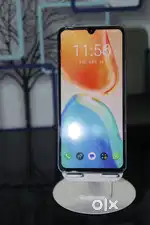 Vivo V25 5G (8GB/128GB) | Smooth Performance | Minor Back Glass Issue