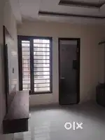 KOTHI floor for rent in sunny enclave