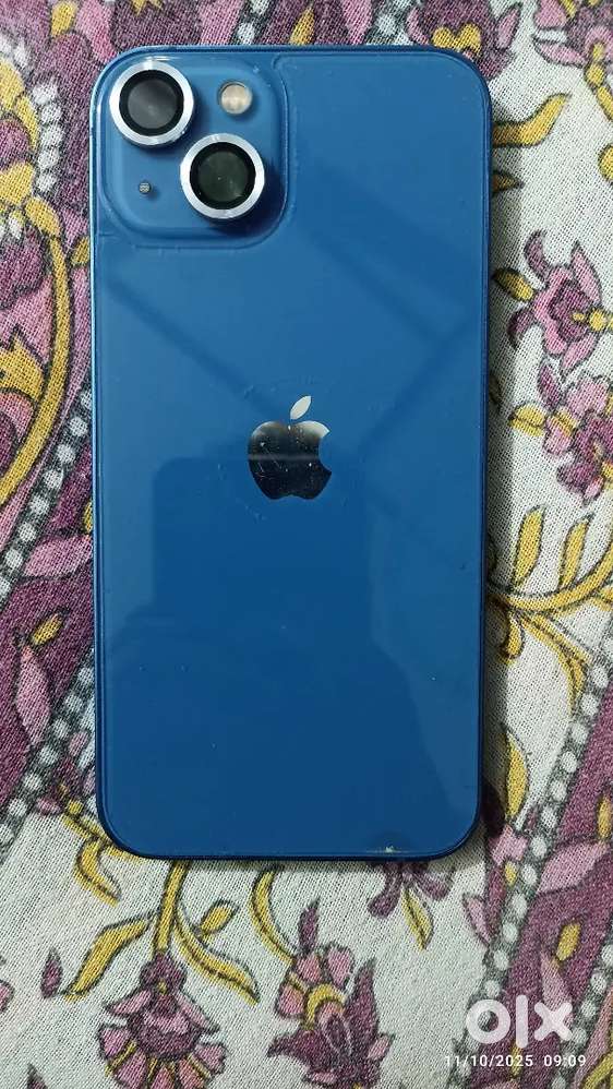 I phone 13 new condition dot less.. Sob orginal part betry hlth 88