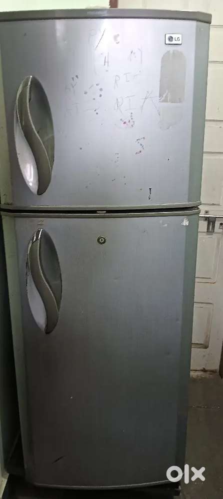 LG fridge LG