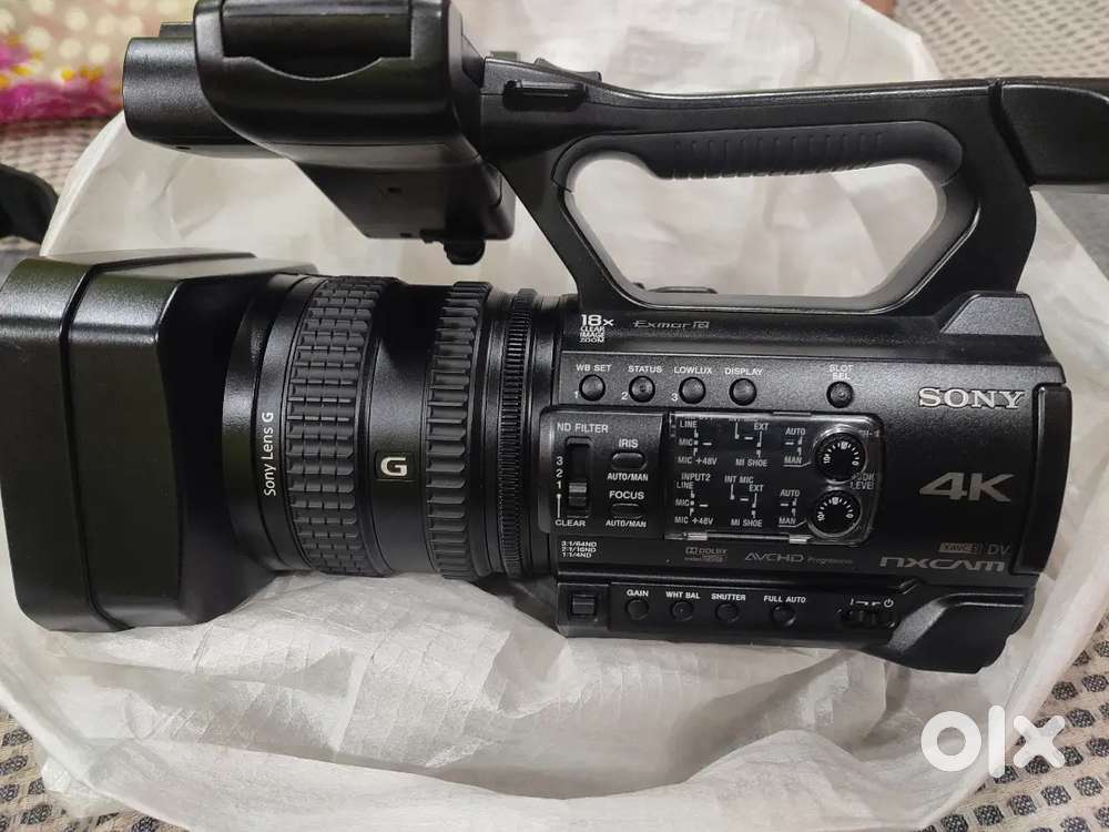 SONY NX200 full new condition