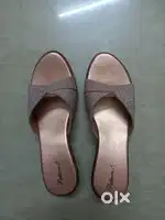 Slippers (heels)