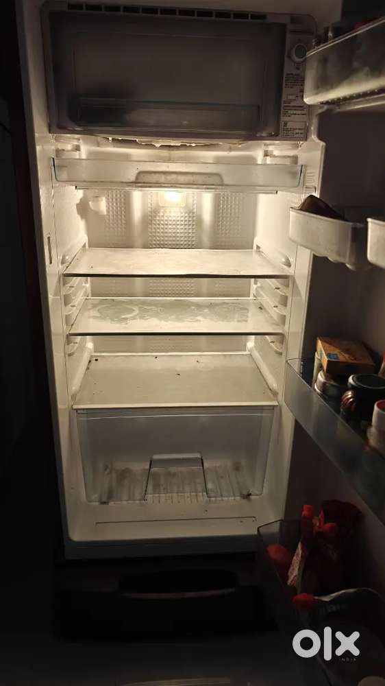 Samsung 192 ltr fridge in good condition