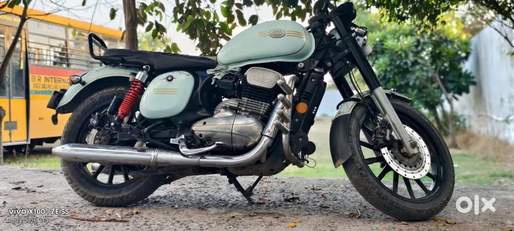 Good condition and dual disk brakes..dula channel abs