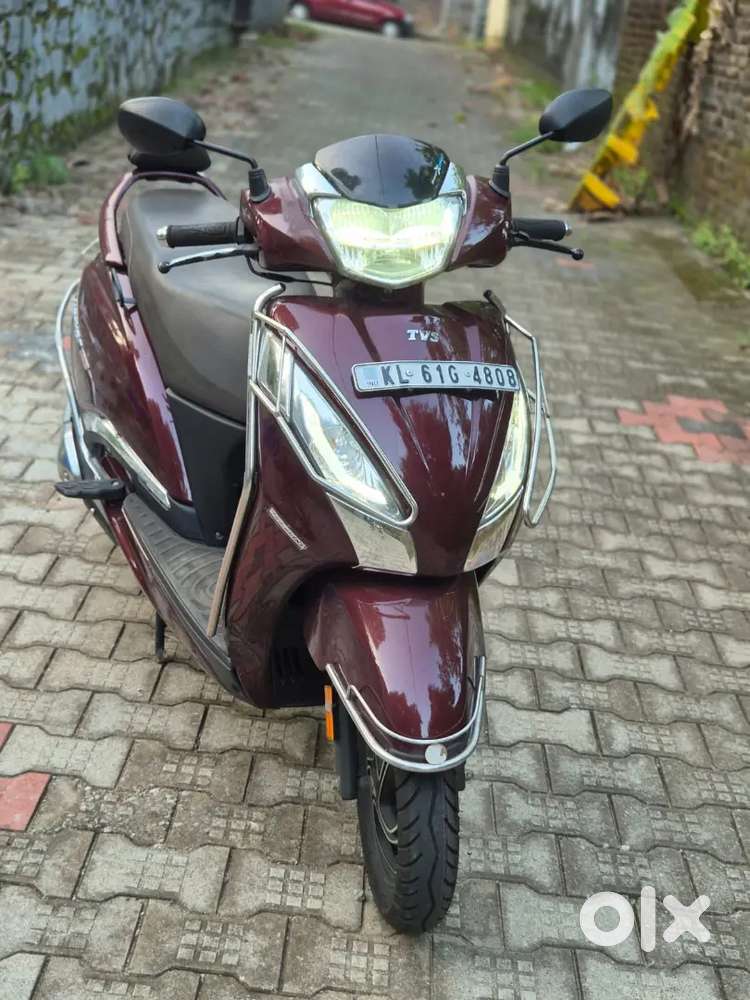 TVS JUPIER 2024