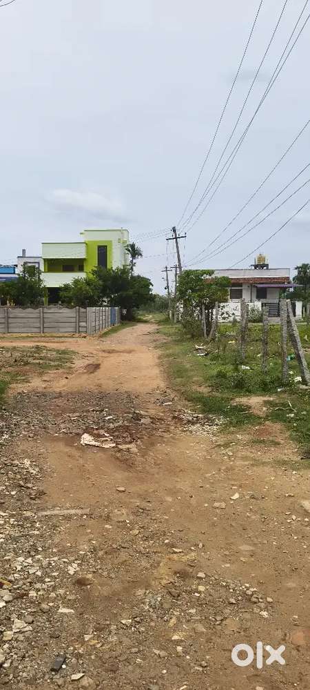 REDHILLS NEAR( ESVARAN NAGAR.) PLOT FOR SALE.