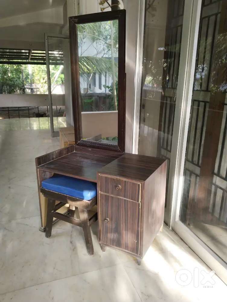 Dressing table cum stool