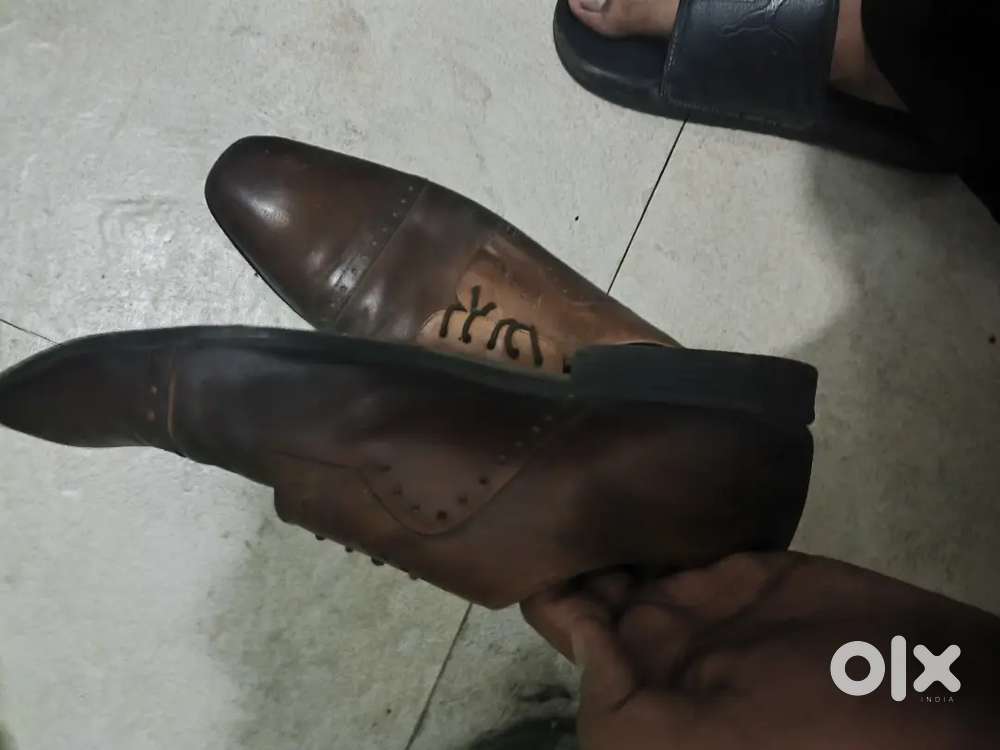 Vanhuesen formal shoes for men size 9