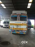 Ashok Leyland 1618 / 32Ft