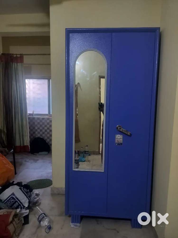 Brand new unused Almirah