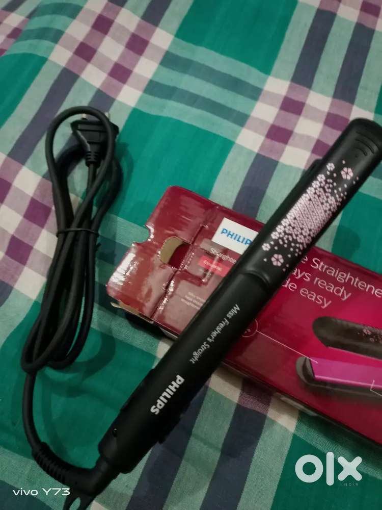 Hair strainer naya hai bus 2 din hua Hai Maine use bhi nahin kiya hai