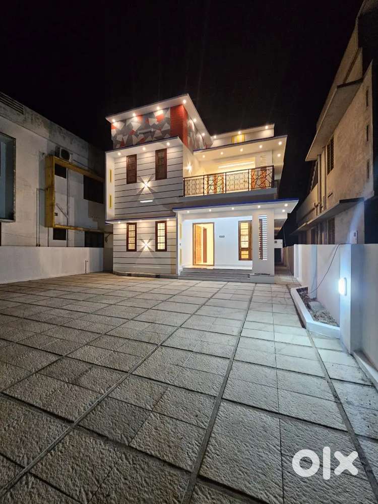 New house for sale Kazhakoottam Pothencode