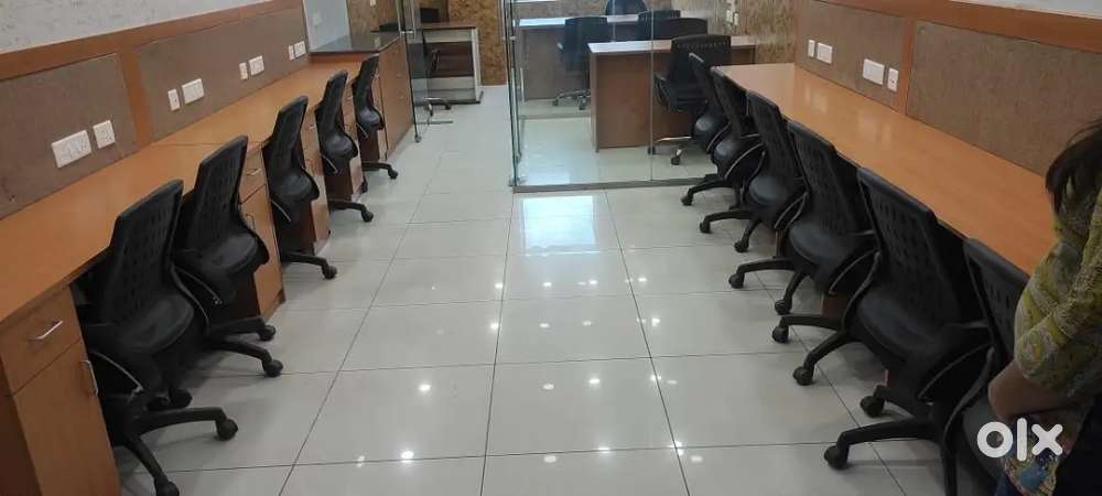 10+Sitting Fully Furnished Office (CCC)
