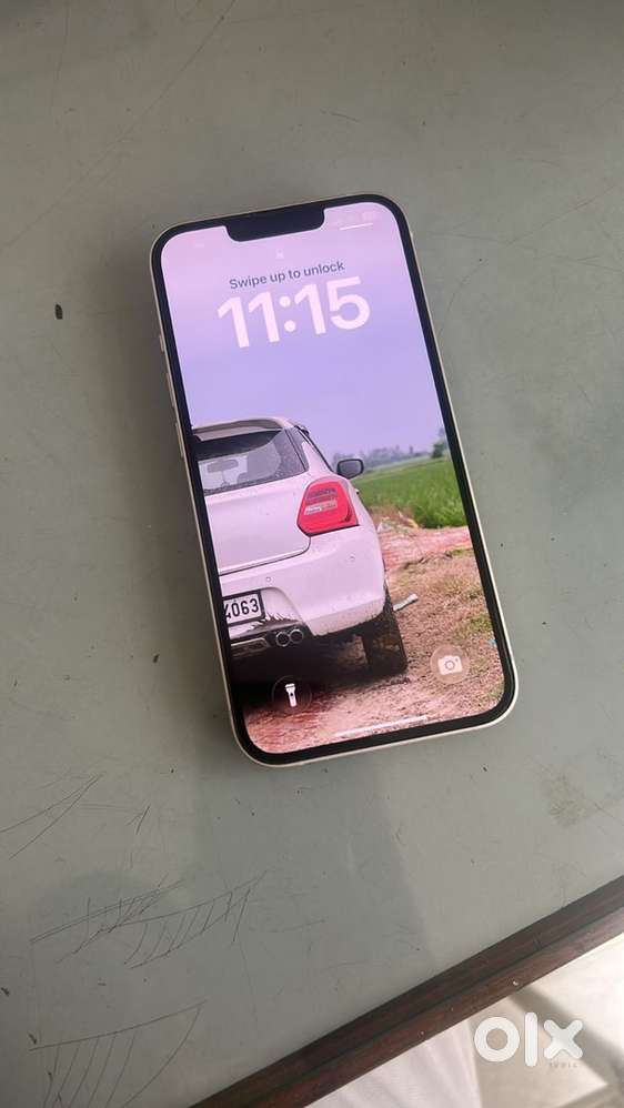 Iphone 13 White