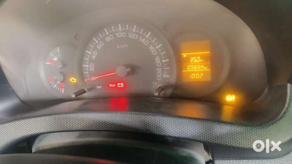 Maruti Suzuki Swift 2012 well maintained single hand driven car