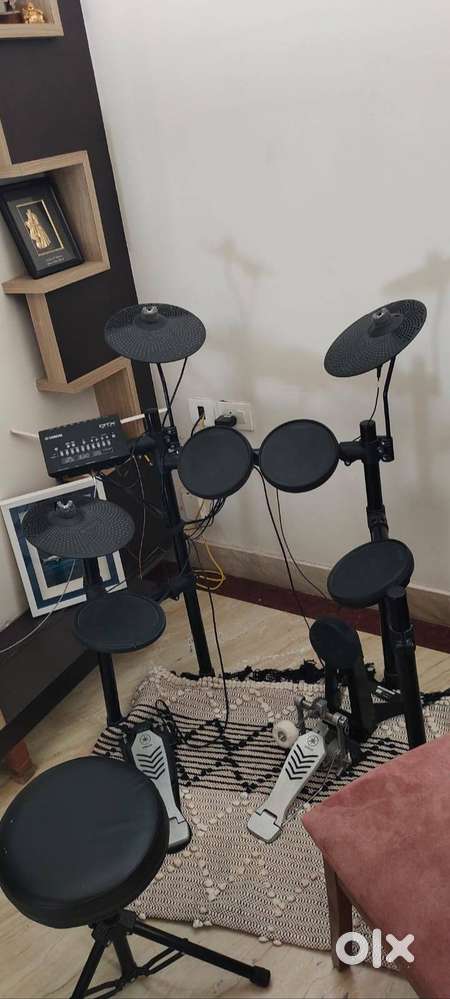 Electronic Drum Set