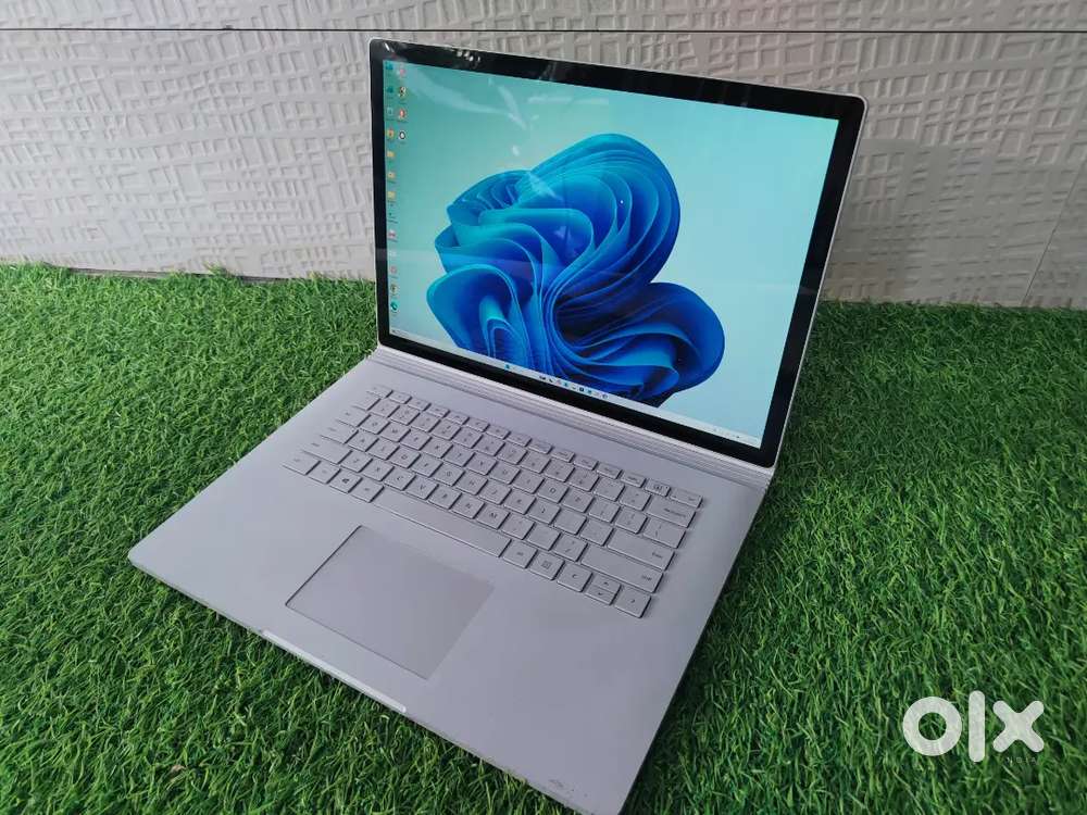 LAPTOP / DESKTOPS / PRINTERS / TABLETS FOR RENT