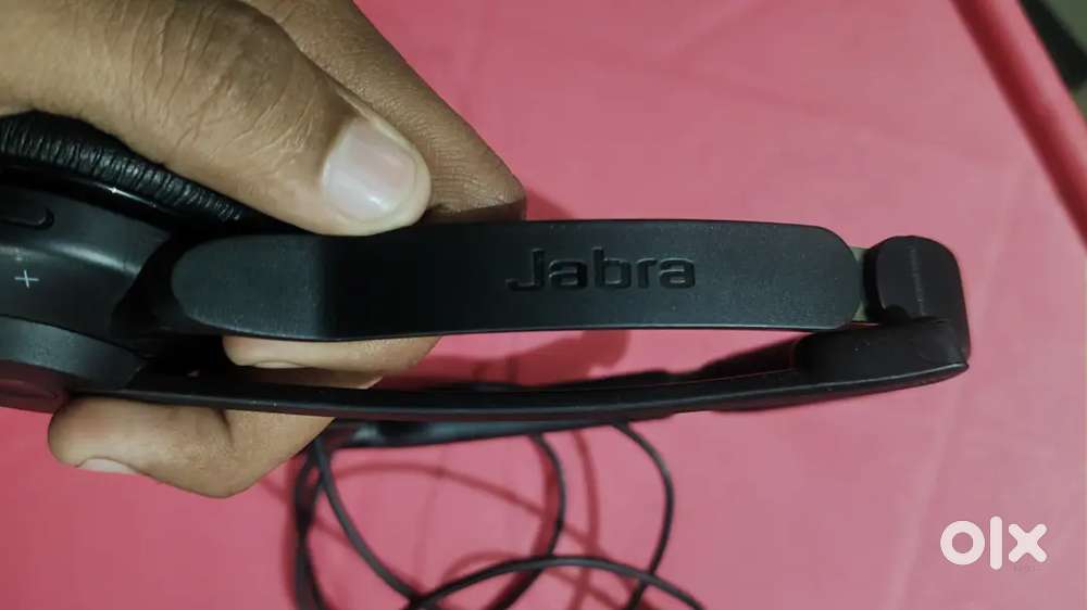 Jabra Evolve2 .Air pods pro Gen2.USB-C to Digital Av Multiport Adapter