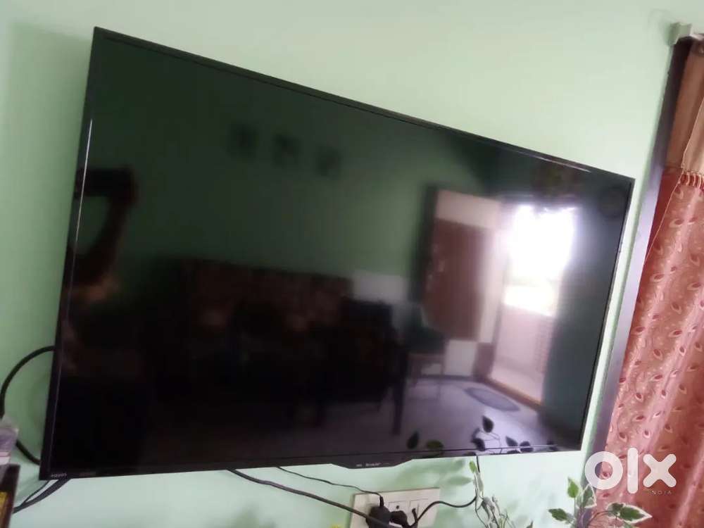 Sharp tv 50inches