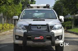 Toyota Fortuner 3.0 4x4 Manual, 2012, Diesel