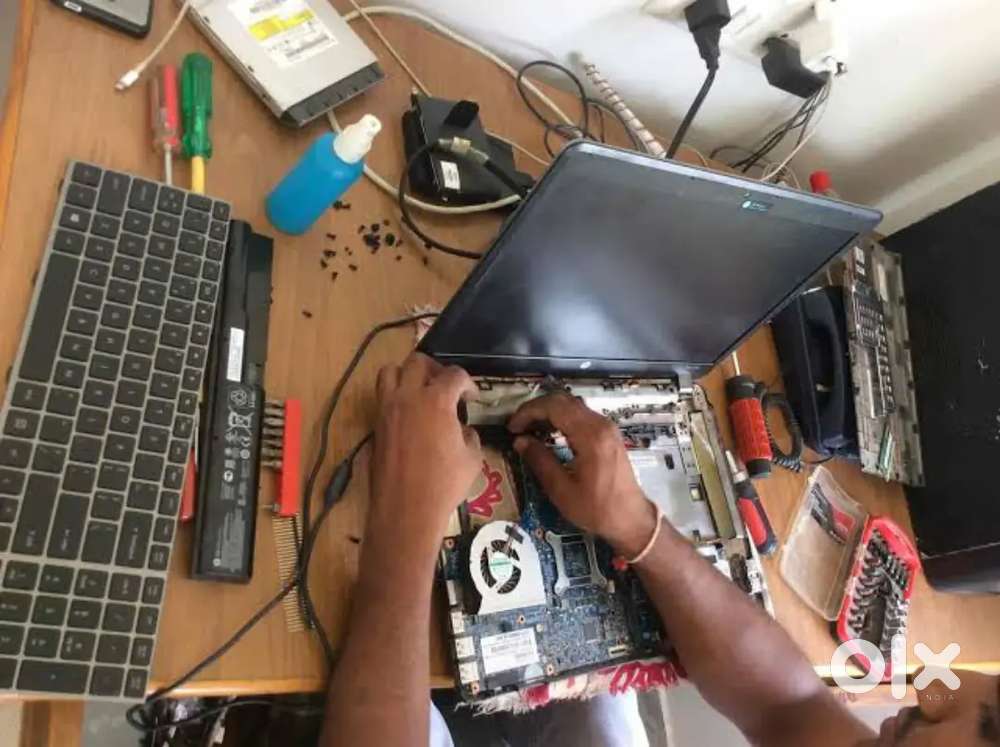 Laptop professional service center