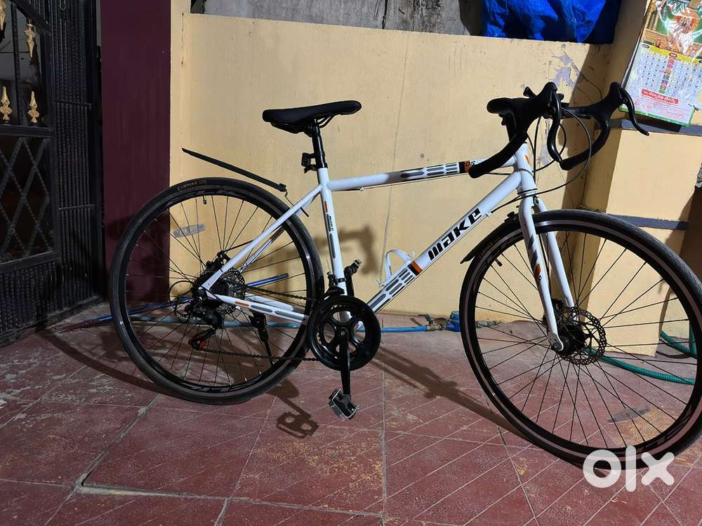 700C Sports cycle with only 2 months old