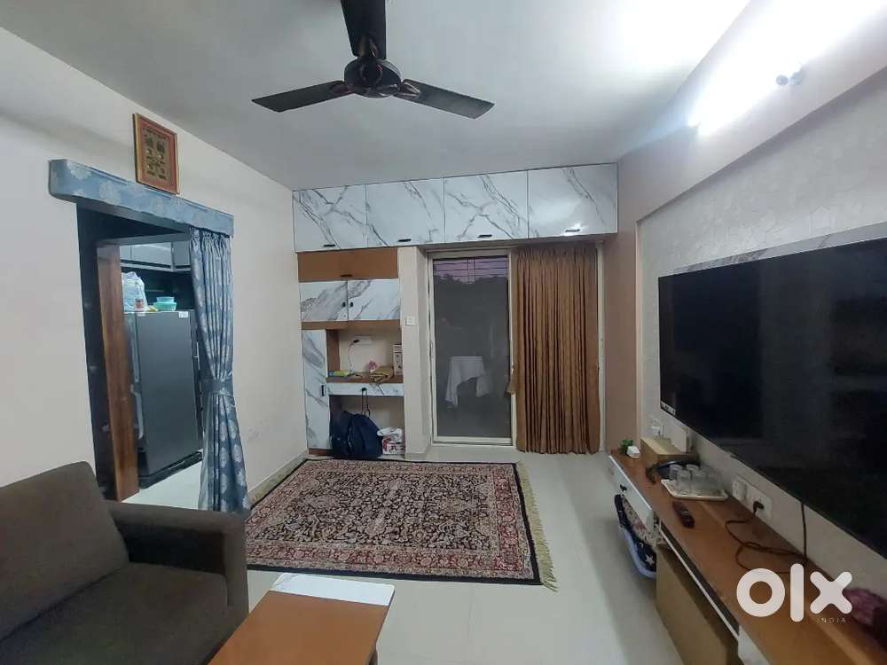 Fully Furnished Ready to move beautiful 1bhk flat