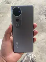 Vivo V40 pro