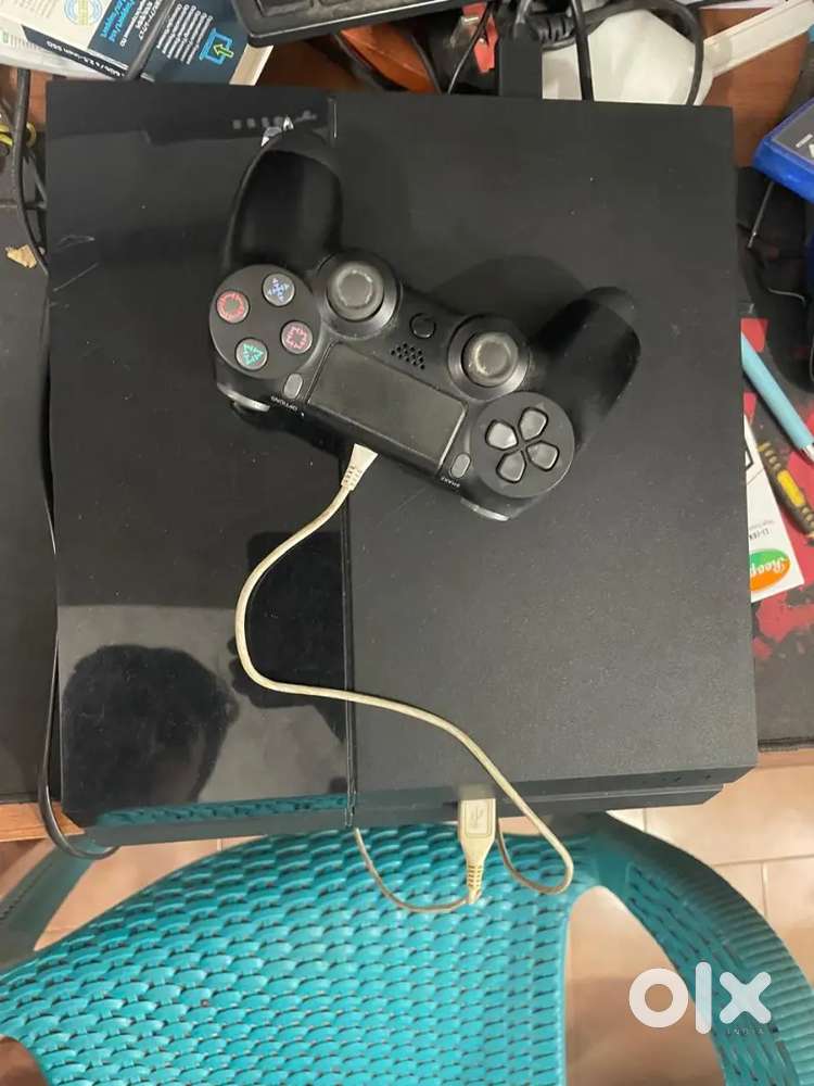 PS4 fat 500gb  in good condition like xbox and ps5