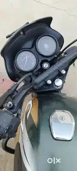 Ghadi ek no condition m hai