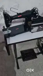 Sewing machin, iron USHA