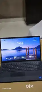 Dell i5 12 Gen laptop 15.6 inch carbon black