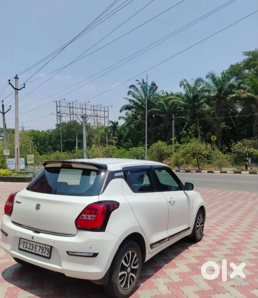 Maruti Suzuki Swift 2021 Petrol 49852 Km Driven